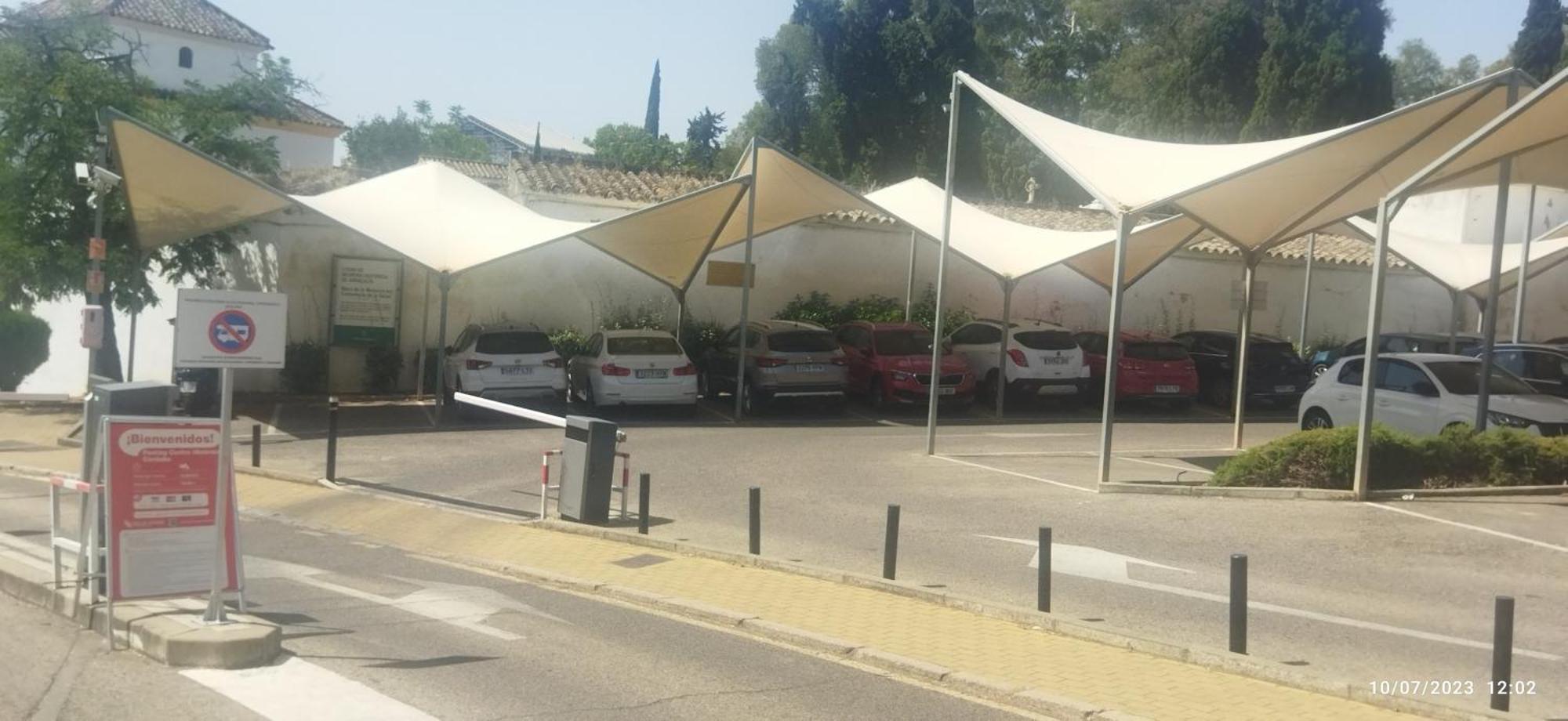 Puerta Sevilla Parking Gratis Córdoba Eksteriør bilde